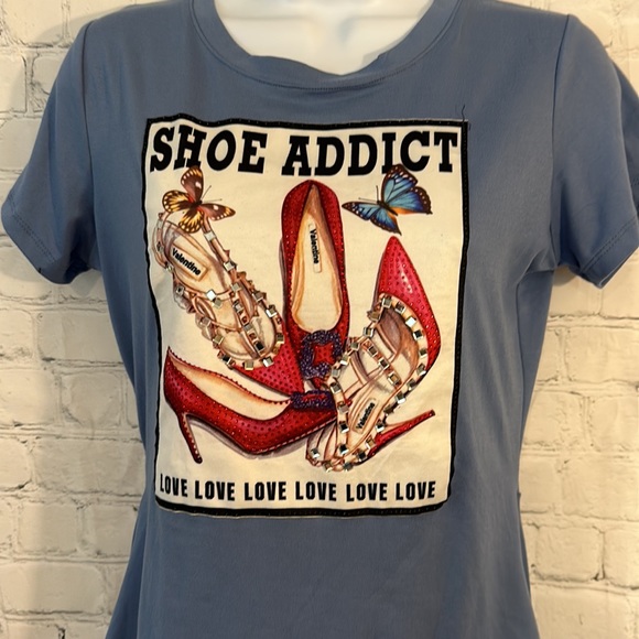 EUC so cute shoe addict top - Picture 2 of 5
